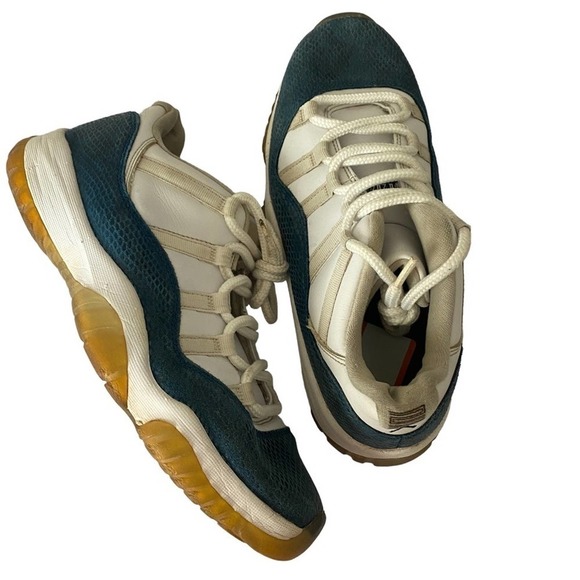 Nike Air Jordan 11 Low Snake skin Navy (2019) size 9 mens main image 6
